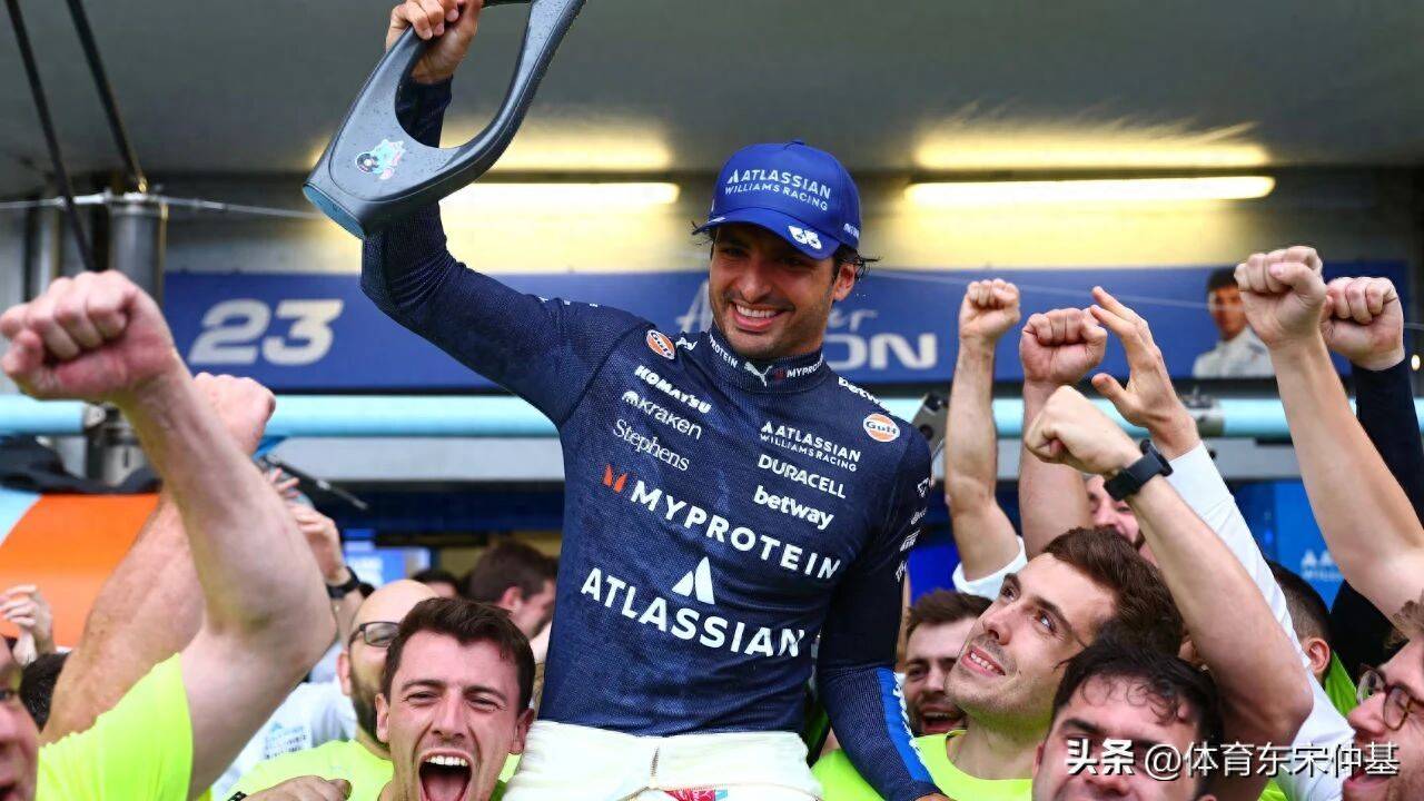 红牛二队逆转威廉姆斯,塞恩斯点燃赛场 红牛二队逆转威廉姆斯,塞恩斯点燃赛场