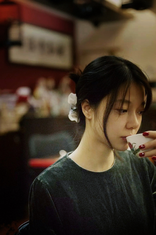 爱游戏在线-非现身的决胜者，当勇士险胜雄鹿，关键先生竟是场外的爱德华兹