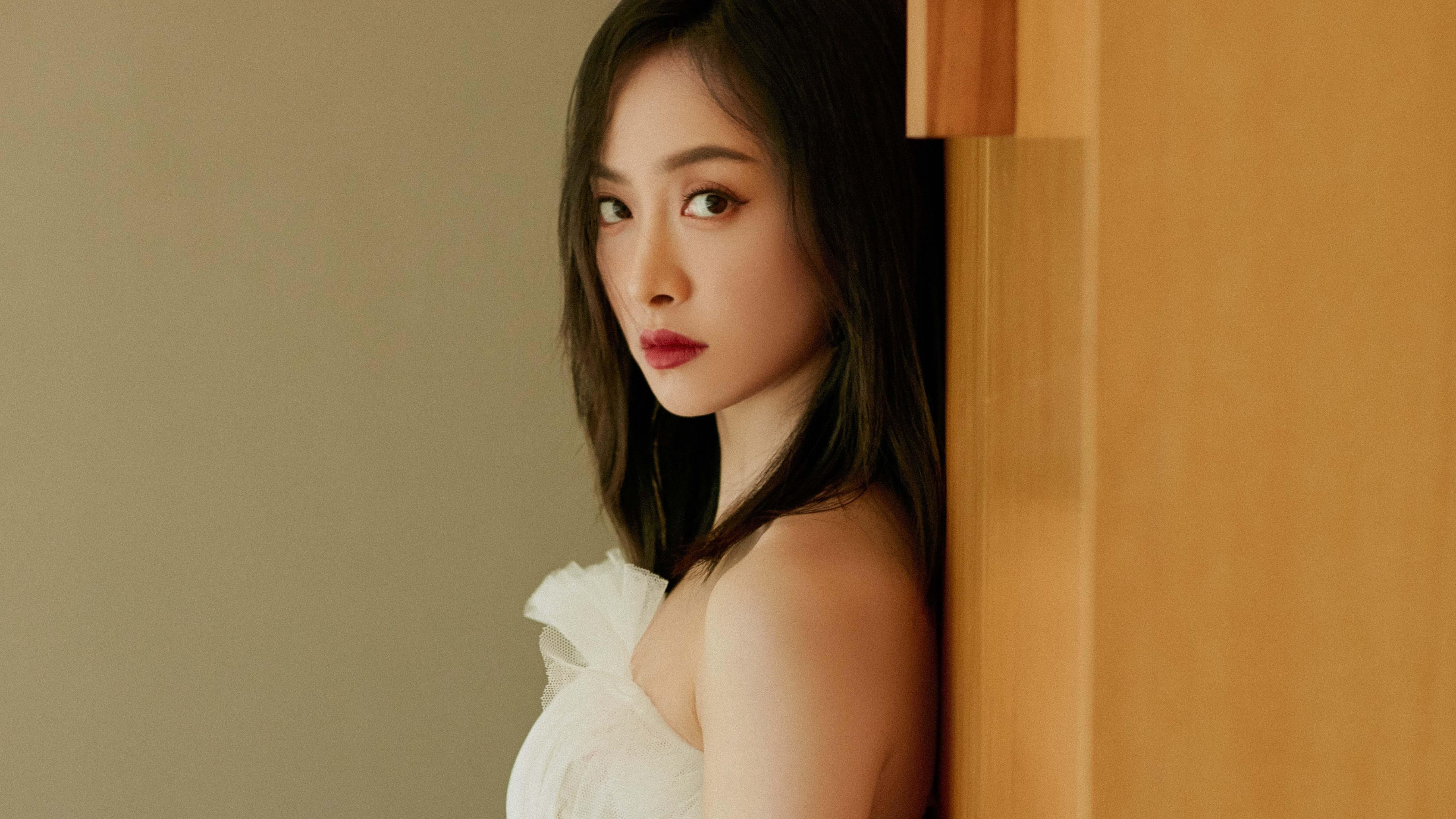 冰与火之歌，勒沃库森冷静领跑德甲，阿森纳破冰之旅点燃欧冠